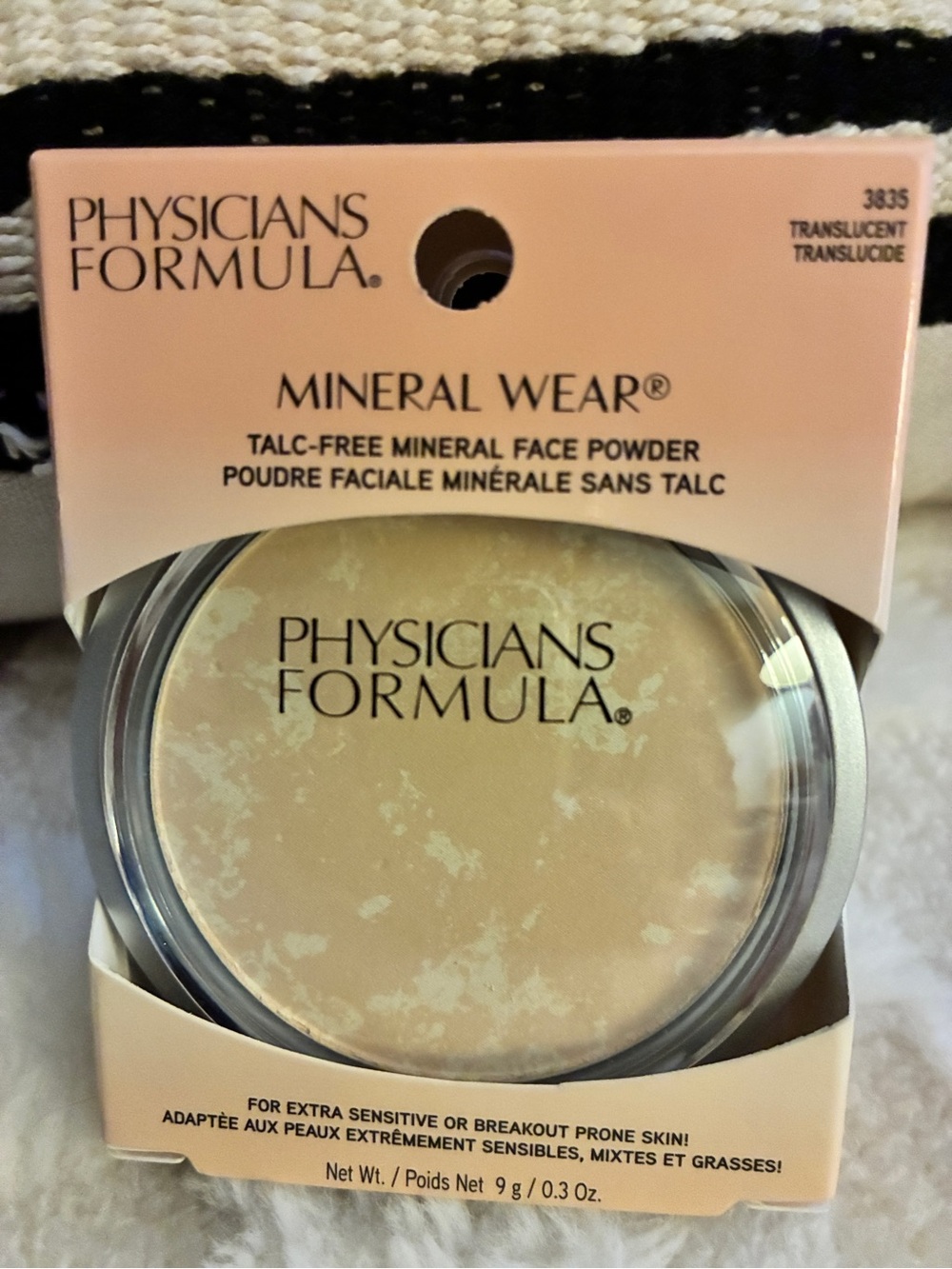 Physicians Formula Mineral Wear Translucent 3835 Talc-Free Face Powder, NEW $13